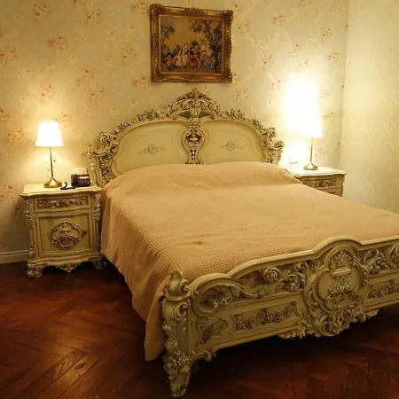 Castle Konti מלון 4*