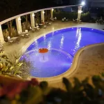 Castle Konti 4*