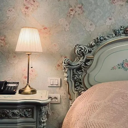 Castle Konti Hotell Vasqarr