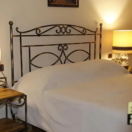 Castle Konti Hotell Vasqarr