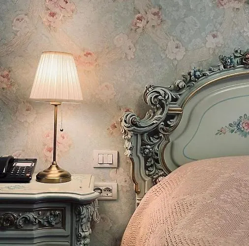 Castle Konti Hotel Vaqarr