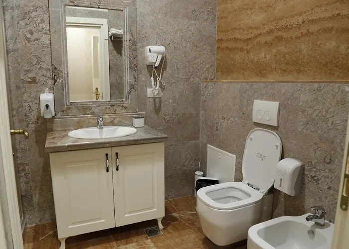 Hotel Castle Konti 4*