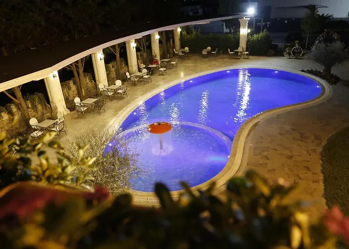 Hotel Castle Konti Vaqarr